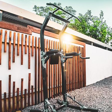 Villa Osao Panahy Le Patelin Экстерьер фото